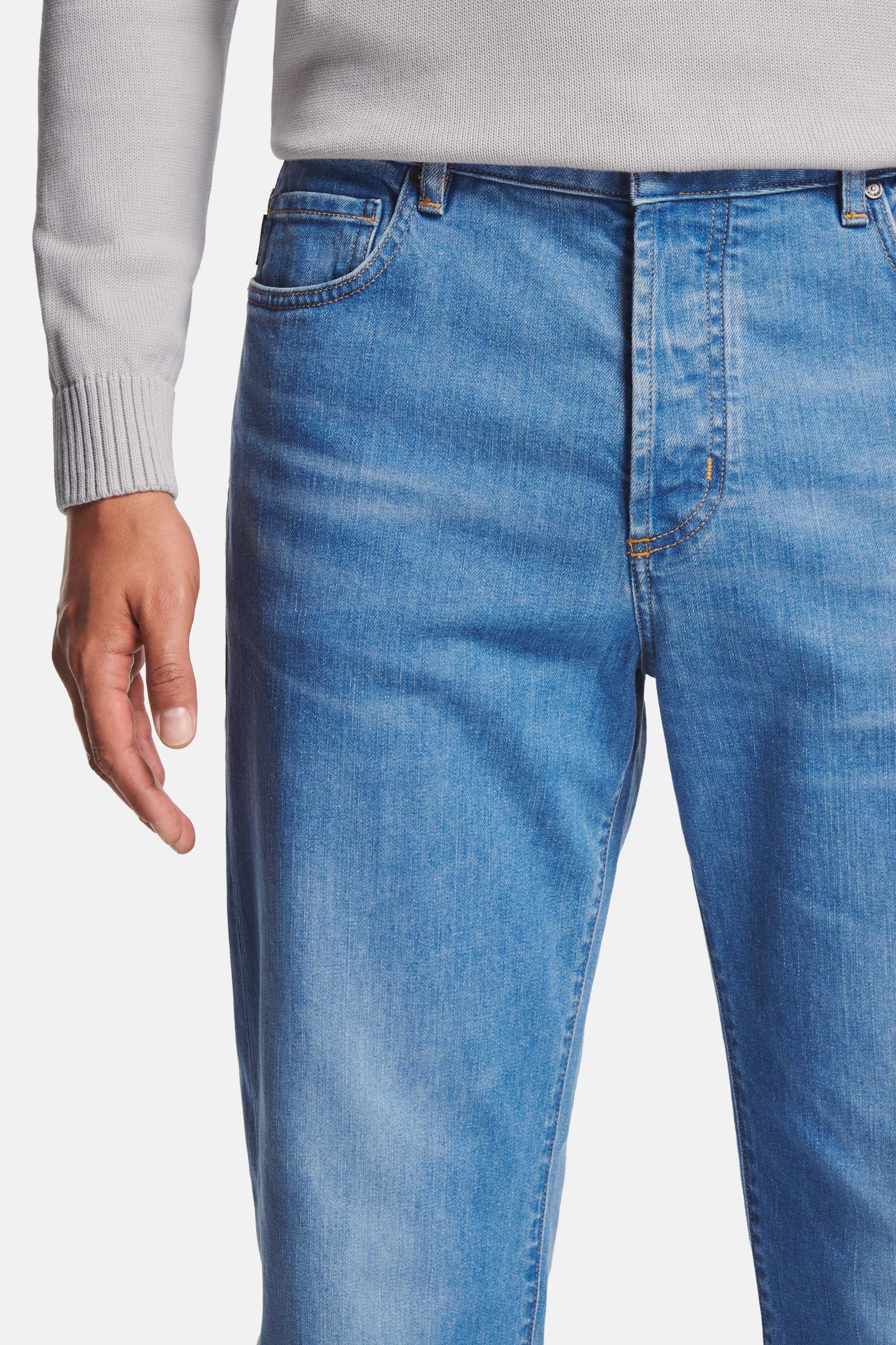 Carlos * The Straight Fit Jeans