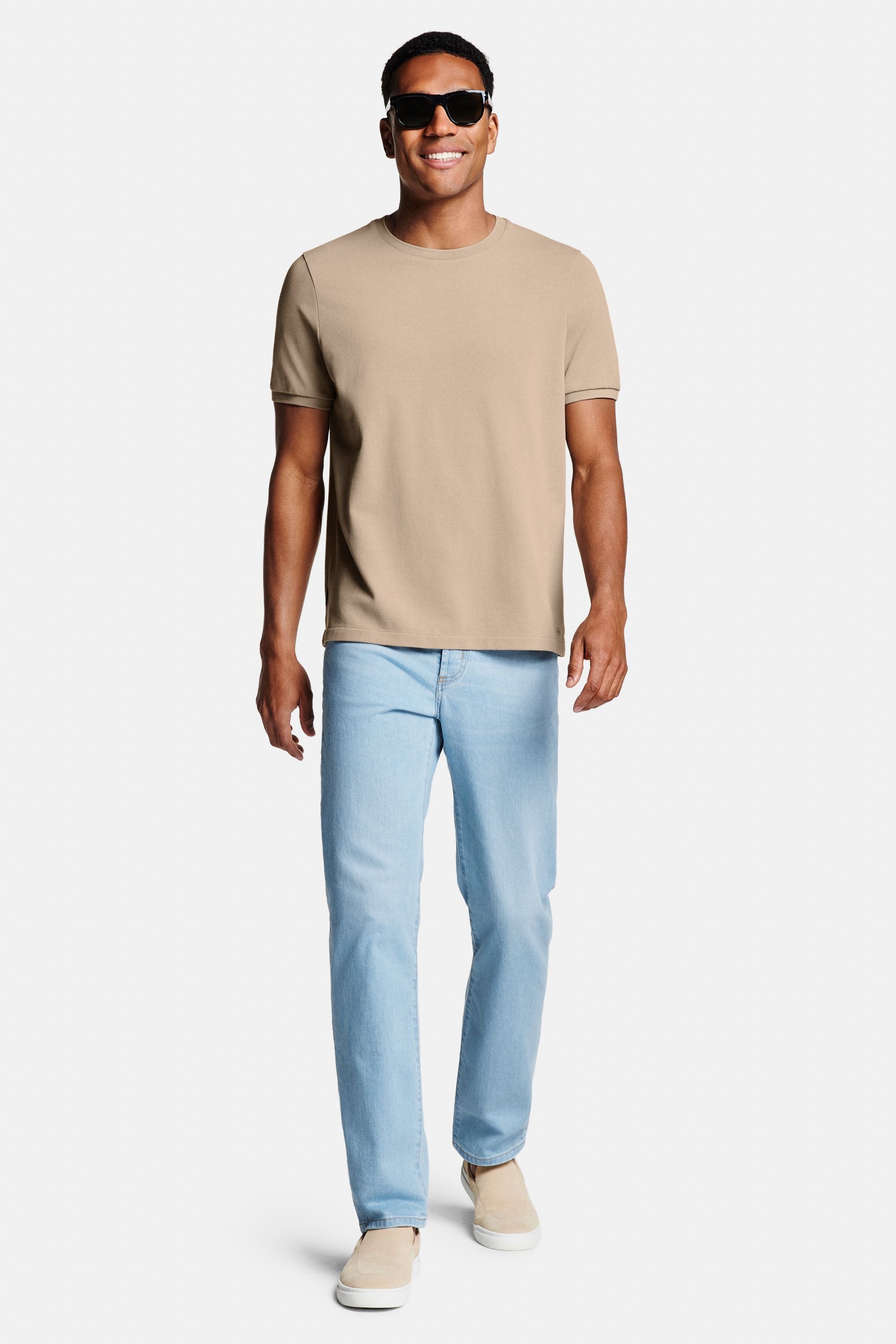 Otis * The Straight Fit Jeans