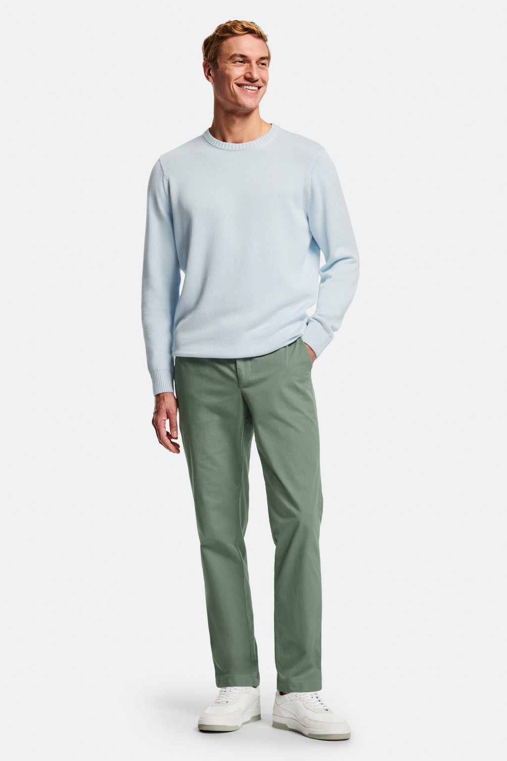 Defenders * The Easy Chinos