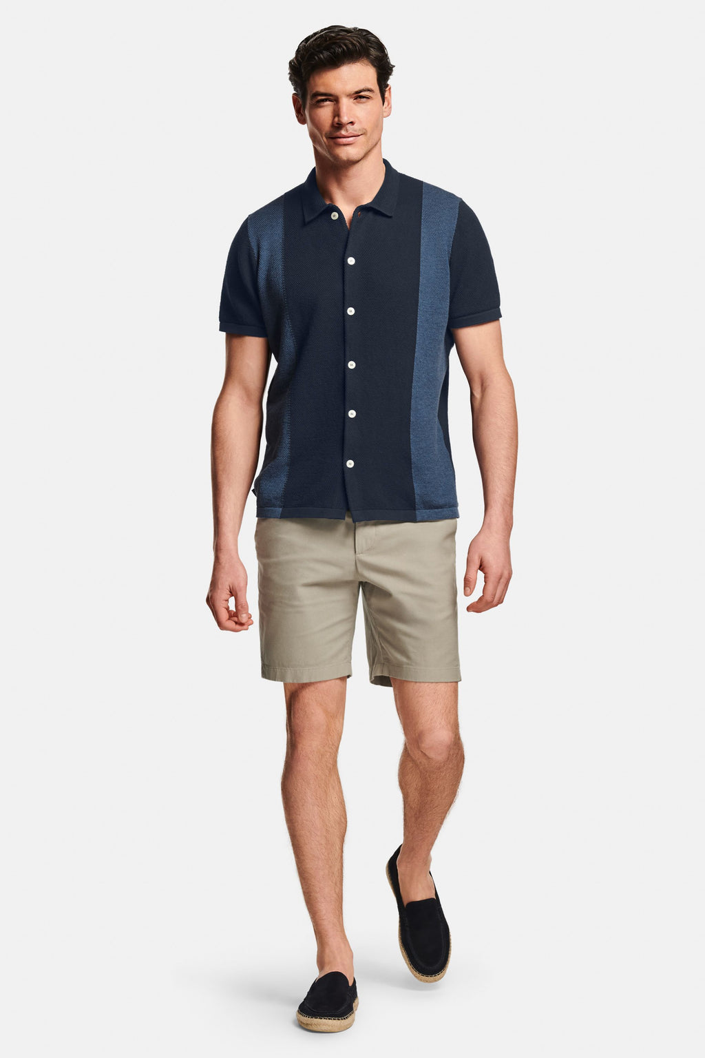 Strikes * The Airy Knit Shirt