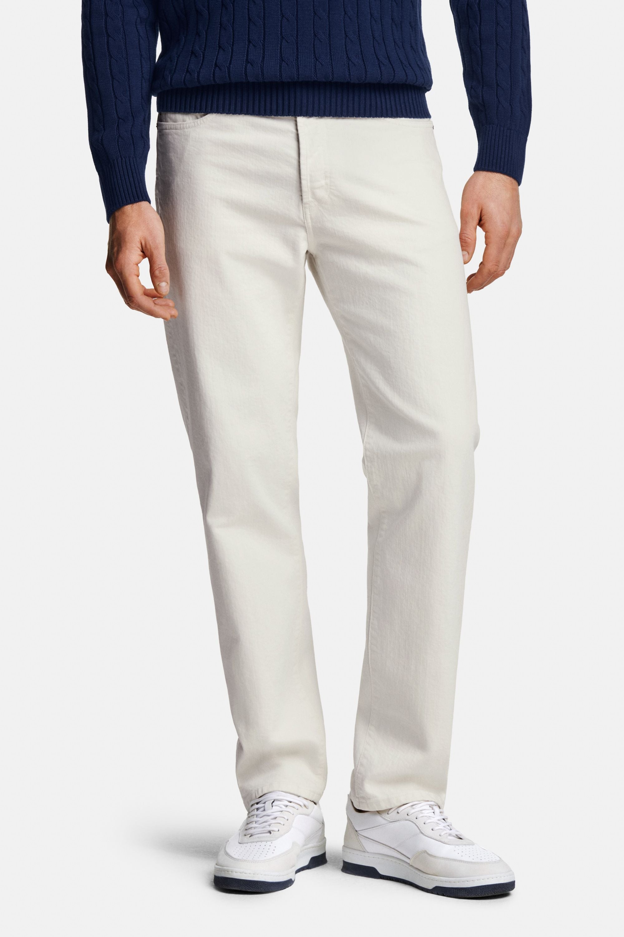 Coconuts * The Straight Fit Five-pockets