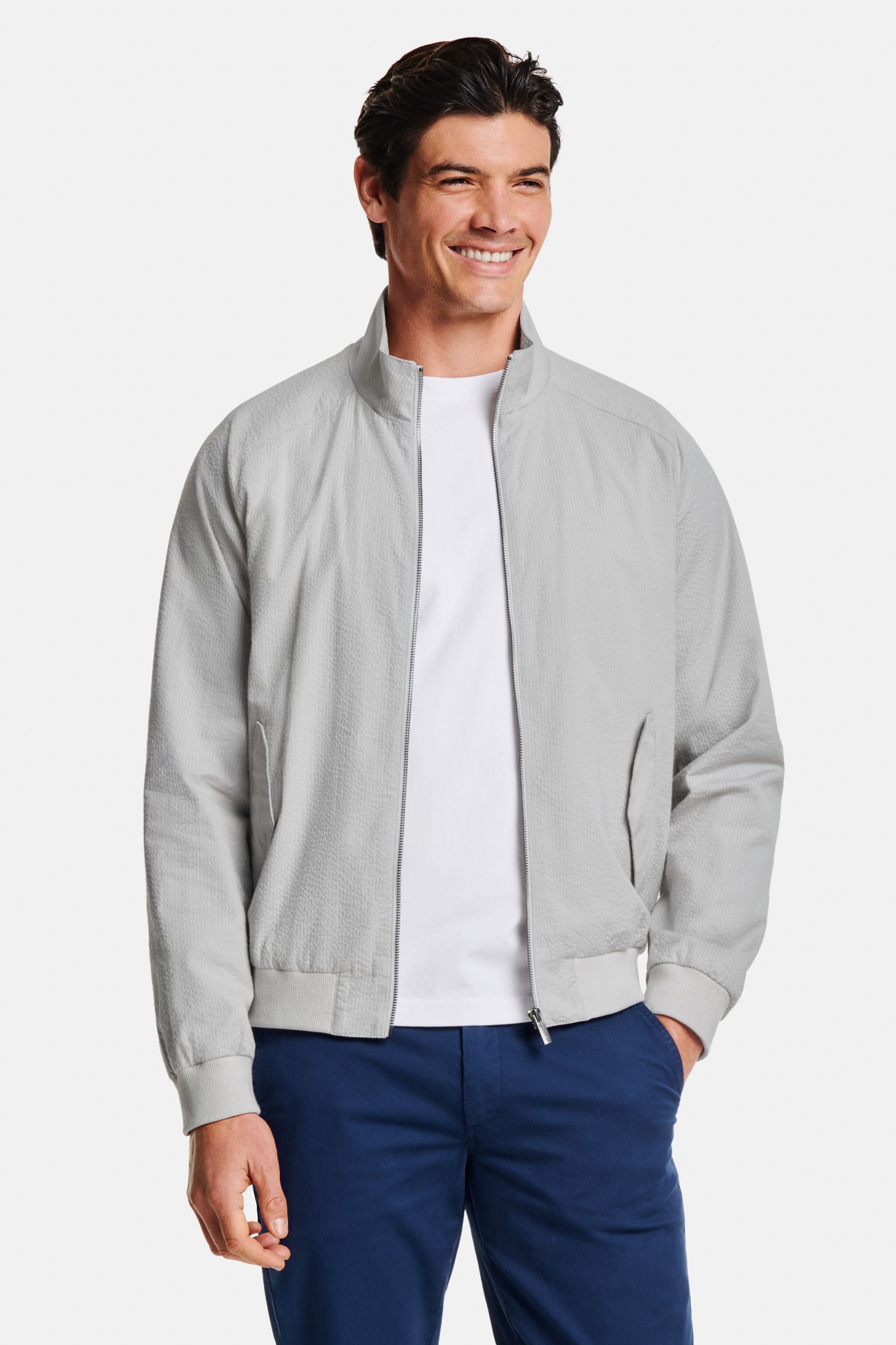 Gullwings * The Seersucker Jacket