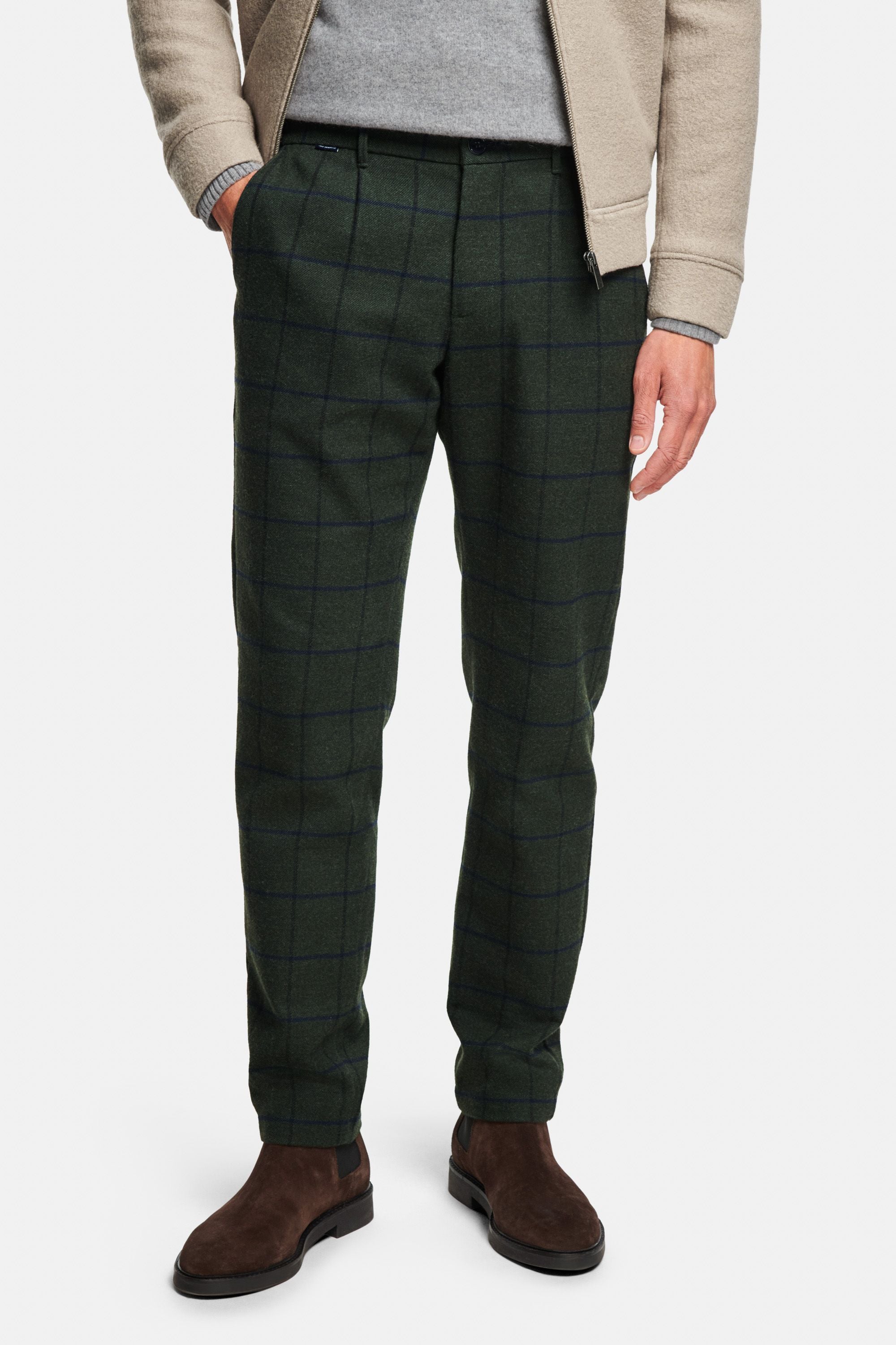 Holmes * The Flannels