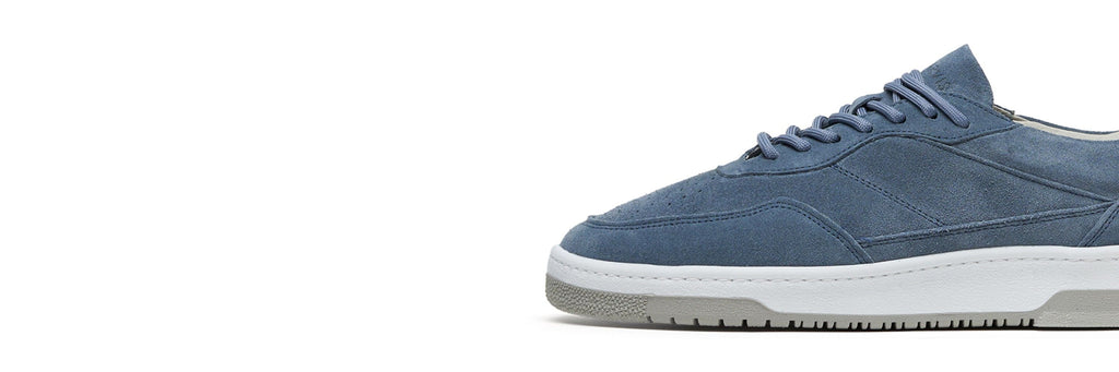 Mavericks * The Suede Sneakers
