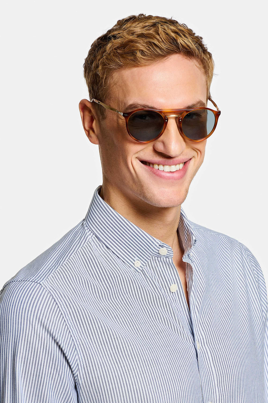 Catamarans * The Oxford Shirt
