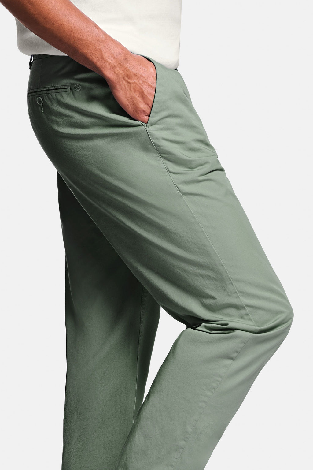 Defenders * The Classic Chinos