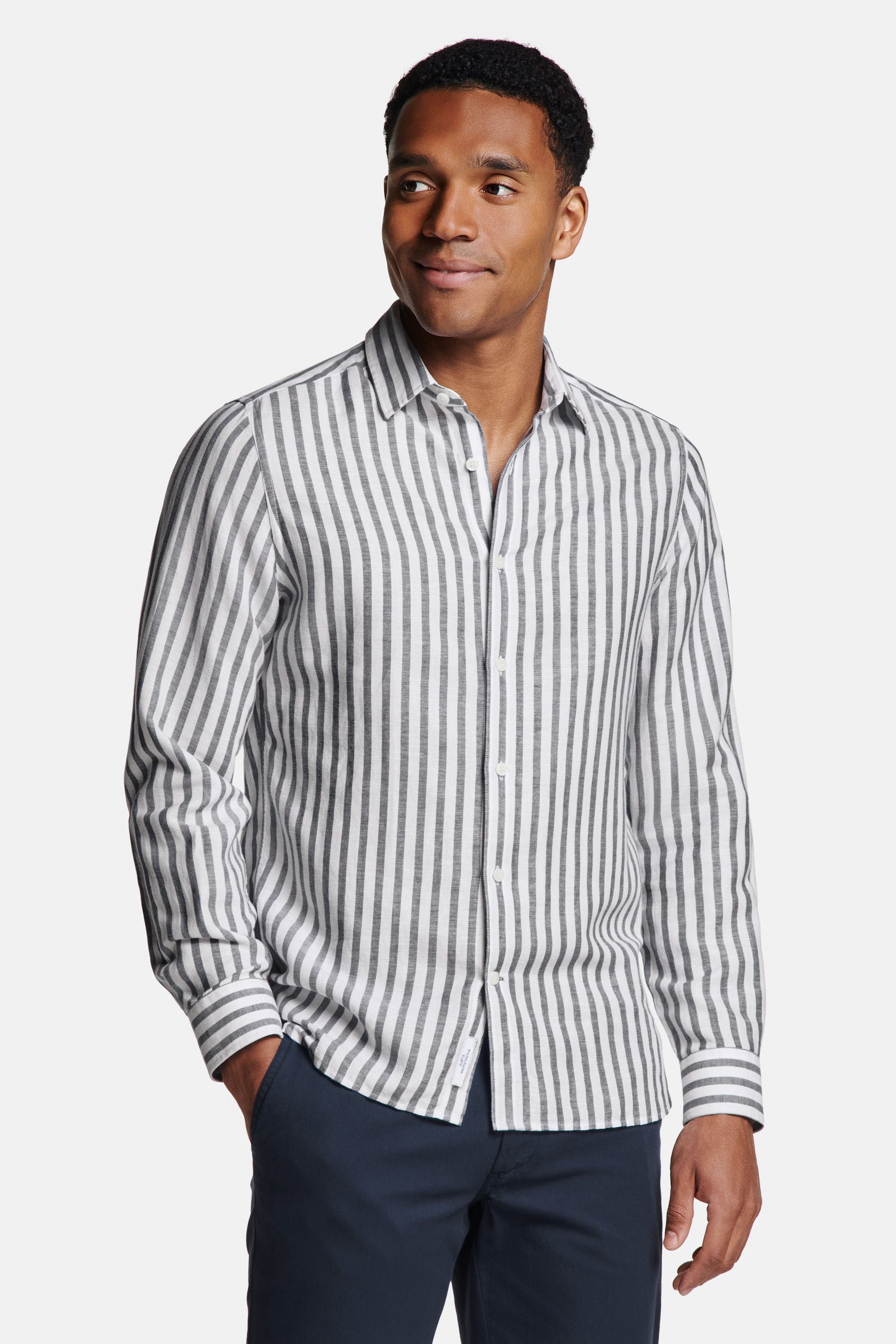 Catamarans * The Linen Shirt