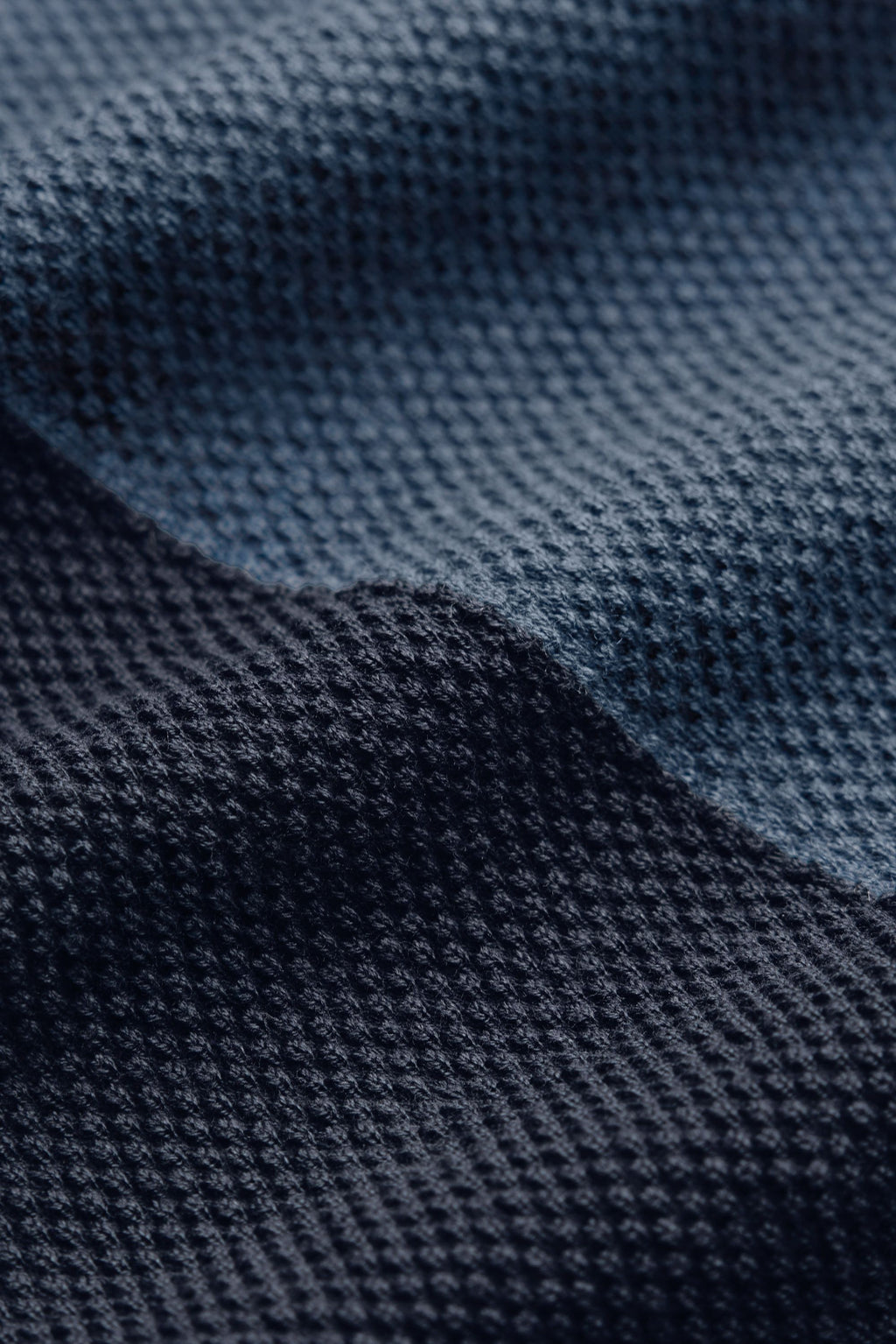 Strikes * The Airy Knit Shirt