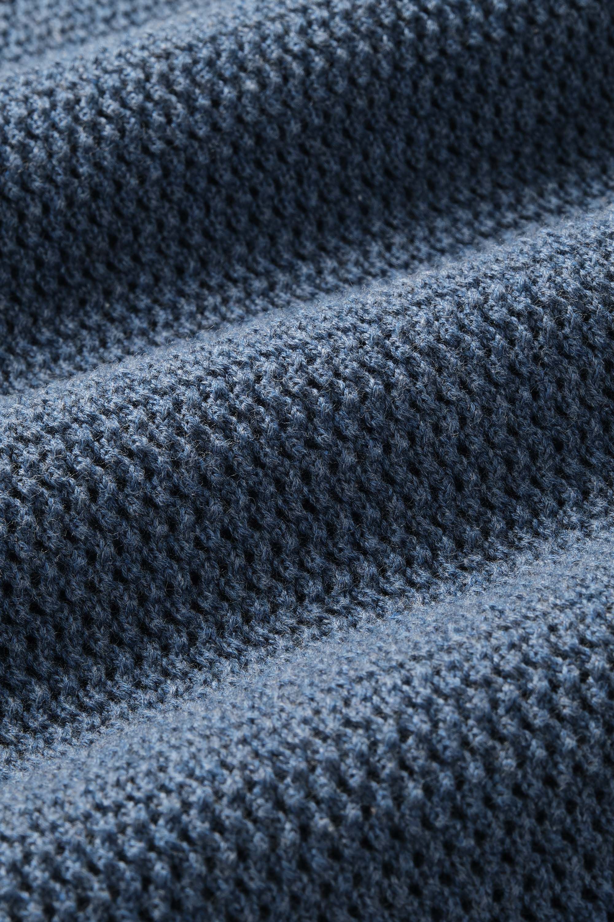 Mavericks * The Airy Knit Polo