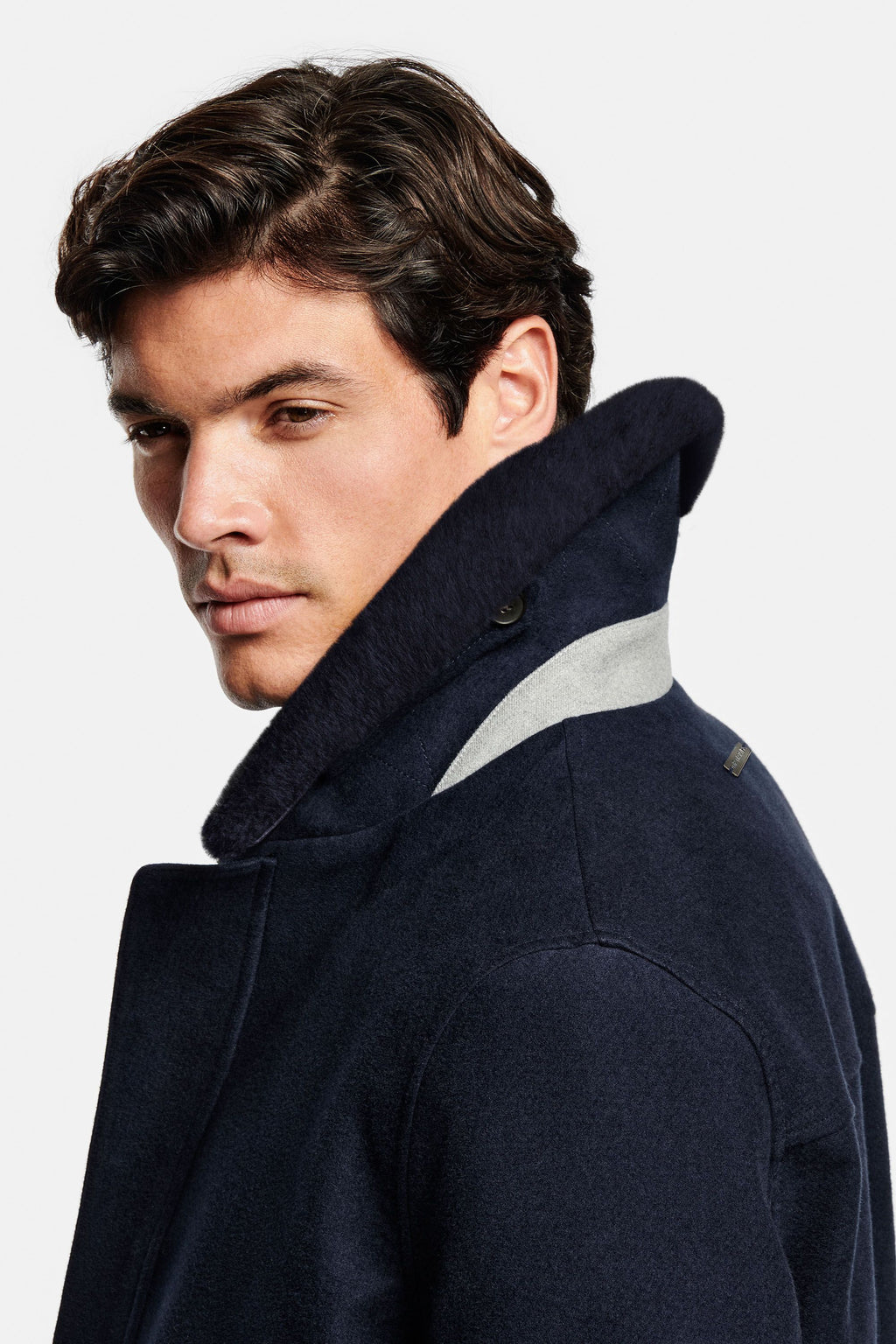 Deeps * The First-class Jacket